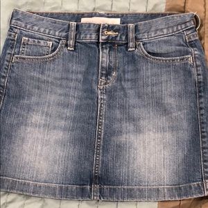 Old navy mini skirt, size 4